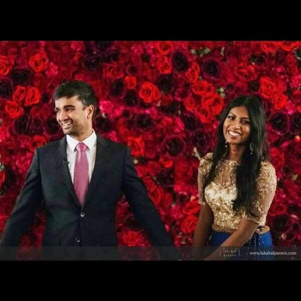 Red Flower Wall - Image 3